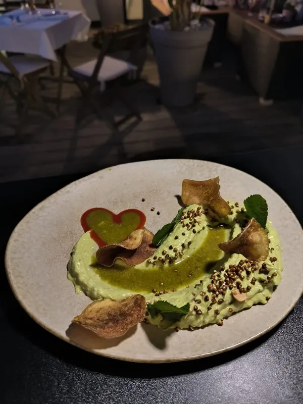 Plats, Antibes, L'Ôstral