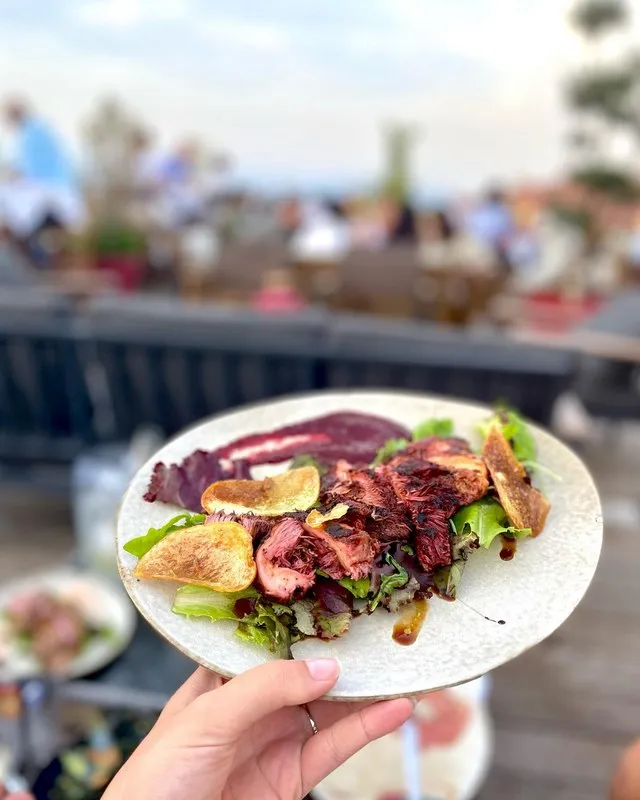 Plats, Antibes, L'Ôstral